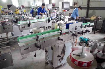 Double Sided Non-Sticker Labeling Equipment For Plastic Glass Bottles ...